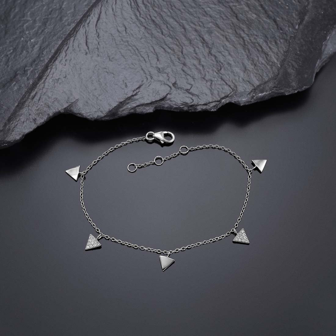 ブレスレット Triangle Bracelet #5995 il_fullxfull.3805643409_gbad.jpg