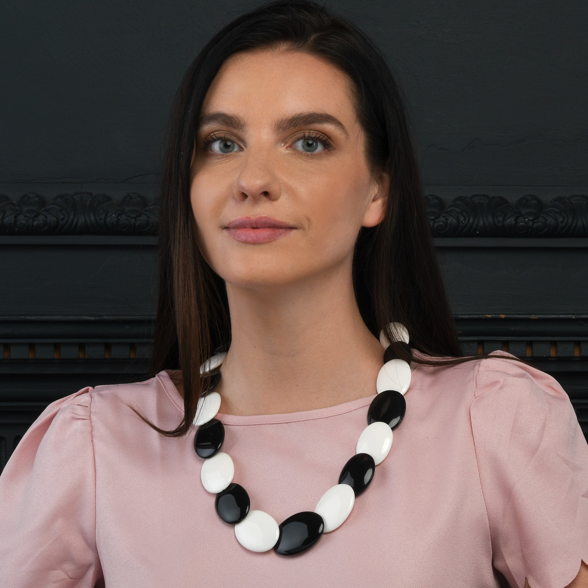 ZAVANA Collana Bohémien Grande E Colorata In Resina - Fatta A Mano In India - Gioiello Etnico Per Donna - 5