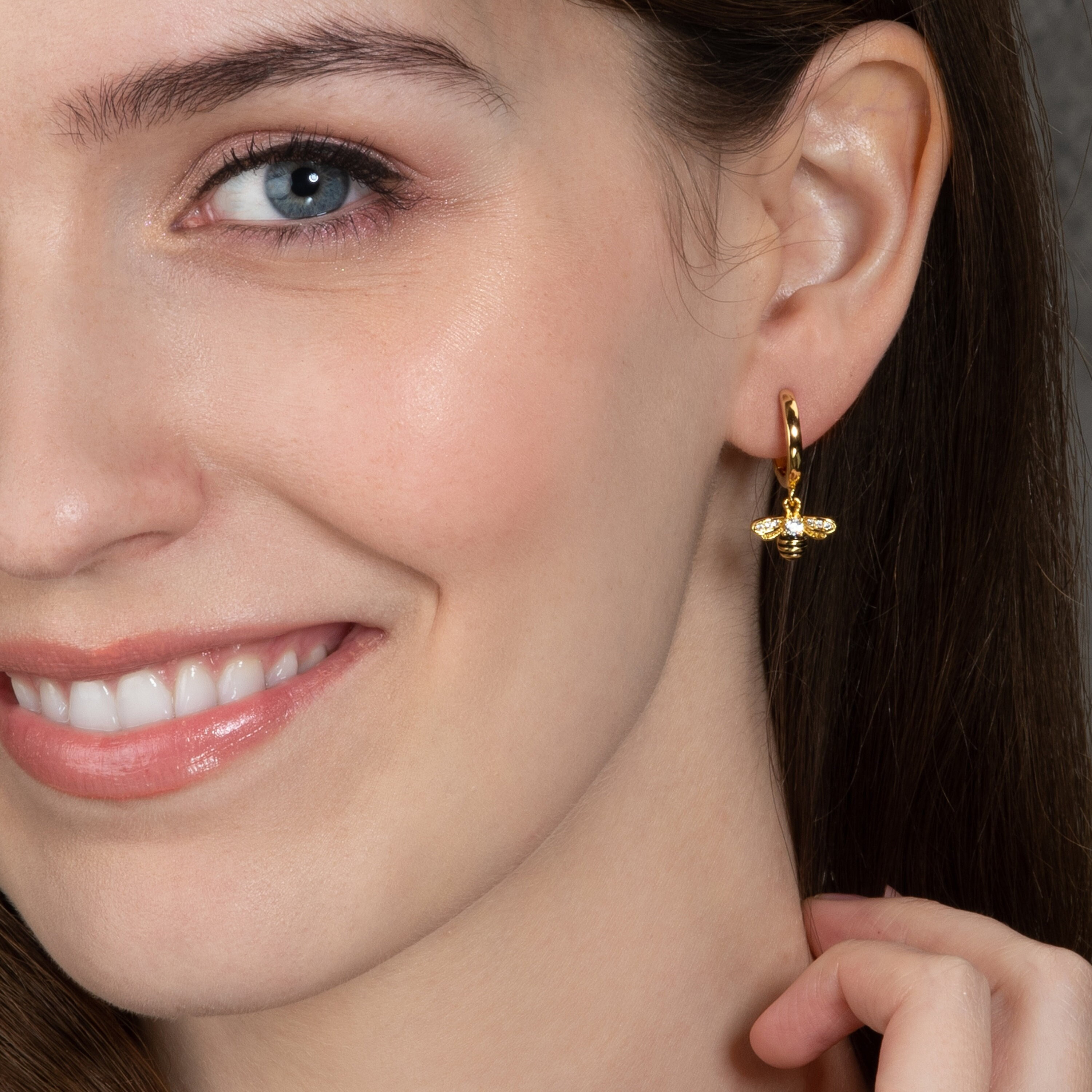 Bumble bee hoop earrings deals
