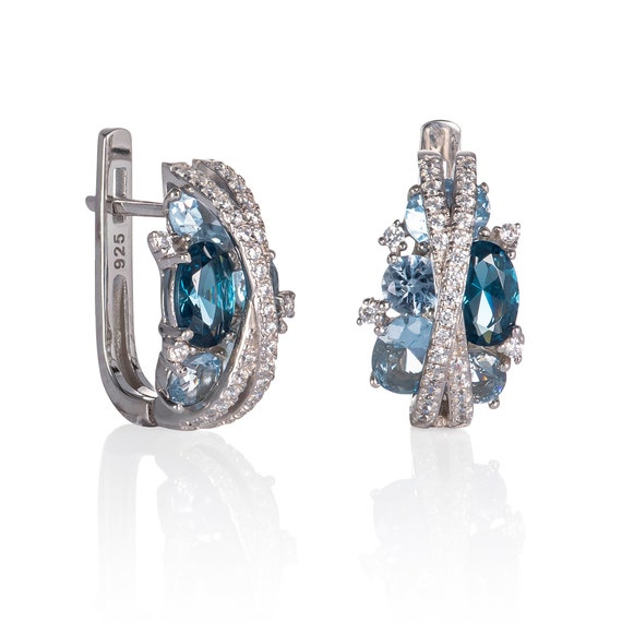 Kerraom Pendientes Aro Negro Mujer Plata De Ley 925 De Flores Negras, Aros Pequeños Elegantes Para Mujer Y Niñas, Brincos Arete Con Circonita Cúbica Brillantes Joyería