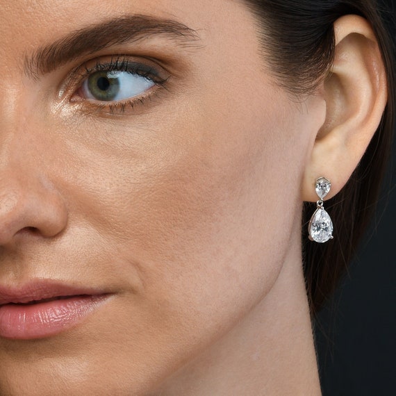 Cubic Zirconia Pear Shapes Chandelier Earrings Rhodium on Sterling Silver Cubic Zirconia Pear Shapes Chandelier Earrings Rhodium on Sterling Silver