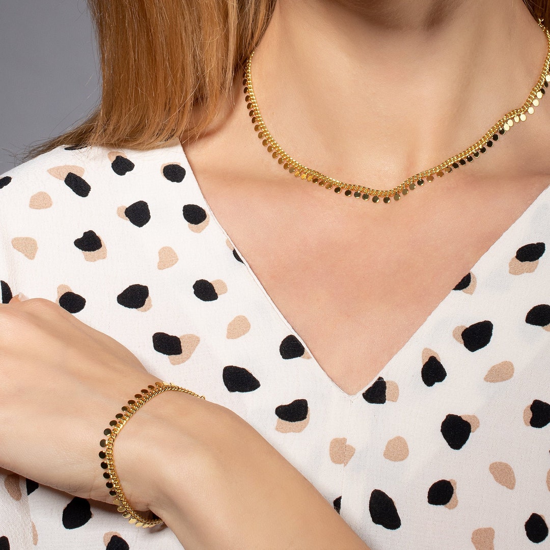 Gold Choker Collar Necklaces for Women, Gold Plated Choker Chain Necklace With Disc Charms, Gold