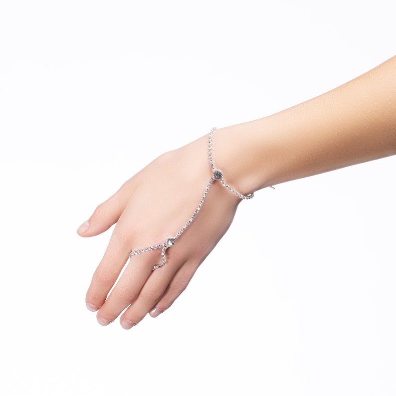 Hand Jewellery for Women Silver Hand Bracelet Ring Slave bracelet for Women Silver Hand Chain Ring with Crystals Bohemian Hand Jewelry