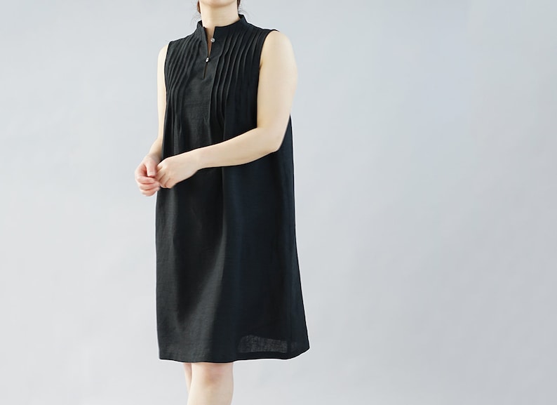wafu Lightweight Linen High-neck Inner Dress Black p001a-bck1