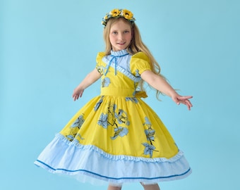Floral girl Ukrainian dress, 1st birthday girl outfit, girls cotton dress, summer dress, newborn outfit, National flag frock