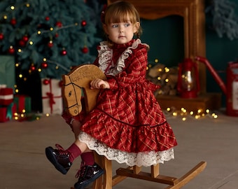 Toddler and baby girl Christmas dress, Red tartan cotton festive frock for newborn, Birthday party dress