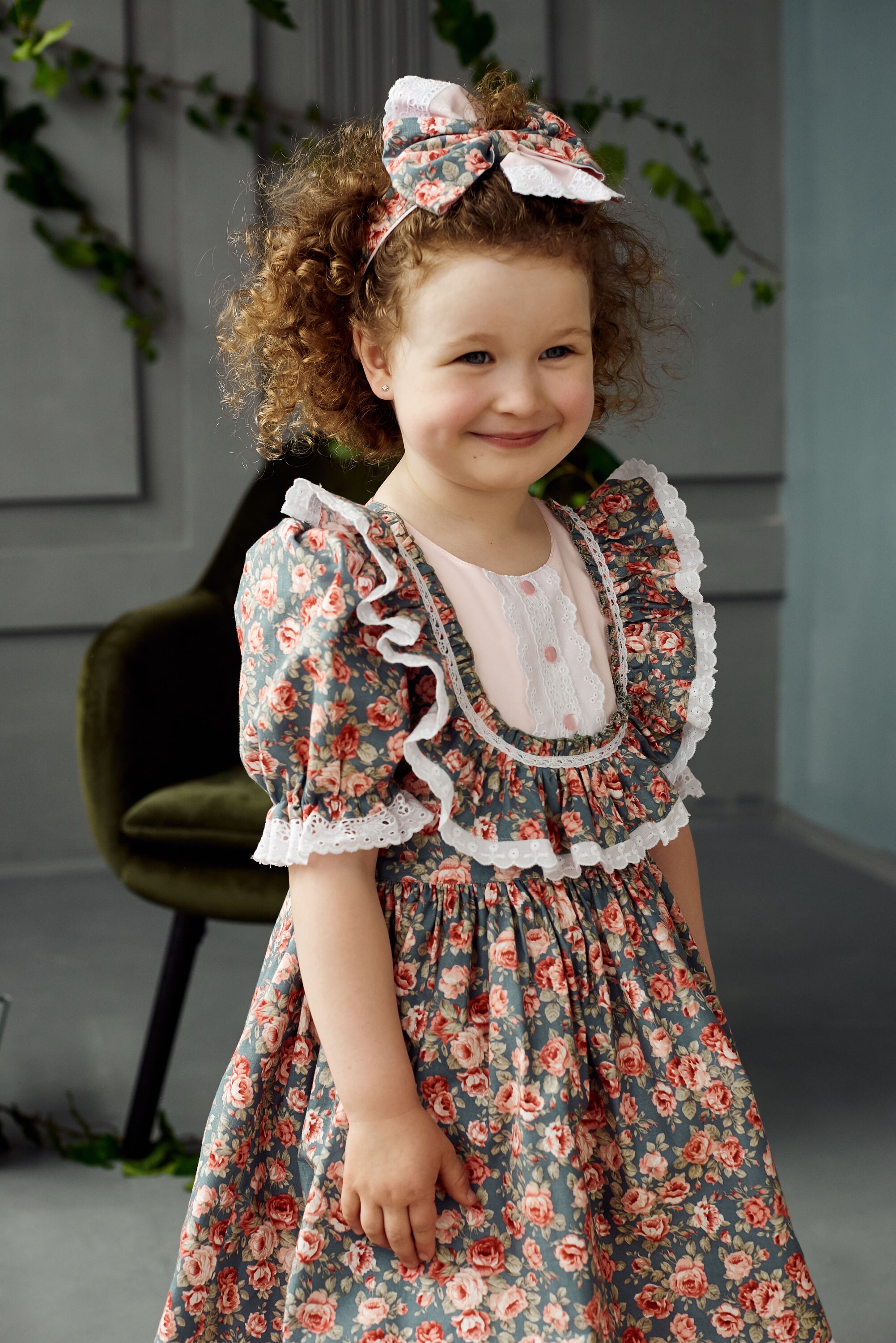 Vintage flower girl dress blue cotton with print easter party Etsy