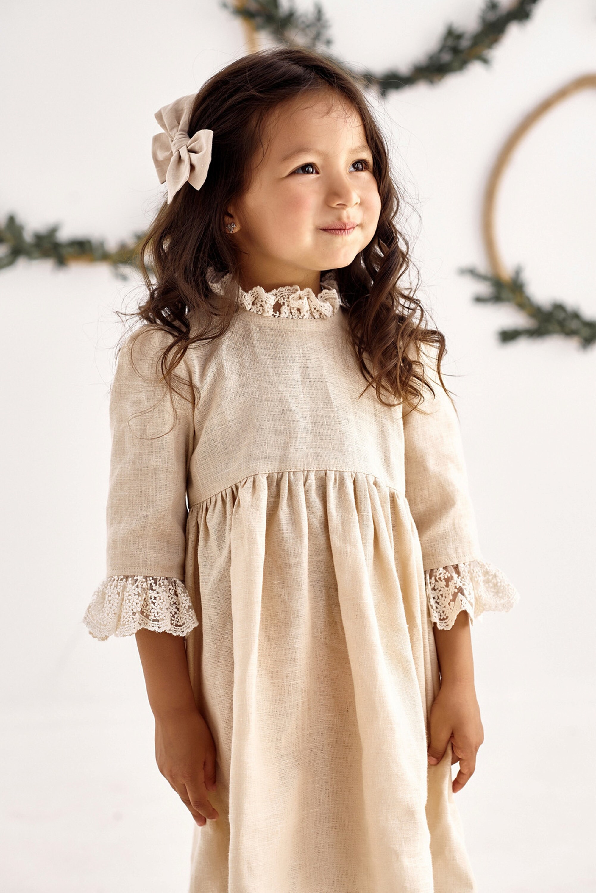 Italian linen toddler dress, renaissance girl dress, summer baby Easter frock, elegant Eid dress Vintage outfit for newborn, Retro clothes Italian linen toddler dress, renaissance girl dress, summer baby Easter frock, elegant Eid dress Vintage outfit for newborn, Retro clothes