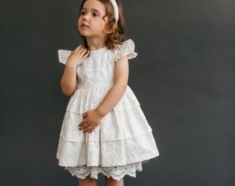Klare weiße Baby Blumenmädchen Kleid, Kleinkind Hochzeitskleid für Mädchen und Neugeborene, Boho Kleidung für Säuglinge, Taufkleid, Taufe Kleid