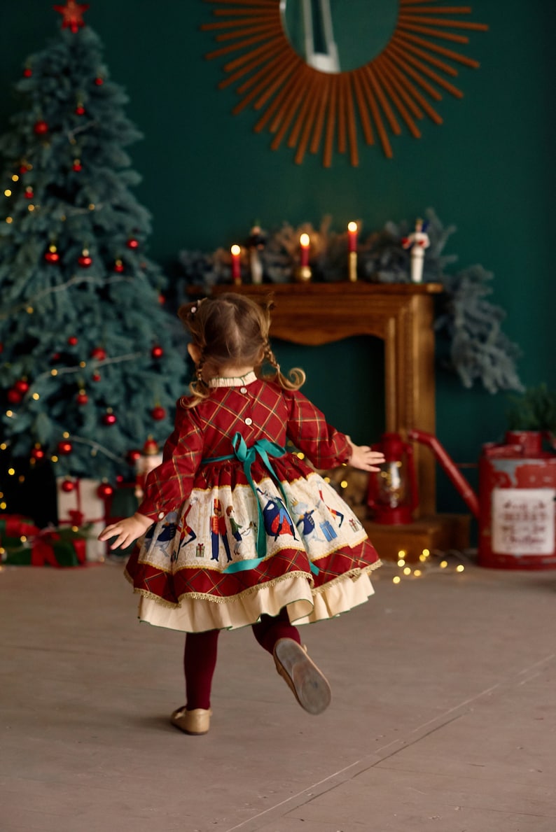 Tartan girl dress Cosplay costume Birthday party toddler dress Nutcracker baby dress Fluffy dress Haloween Christmas