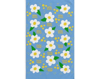 Subtle Daisy Blue Hand Towel Trump Gift