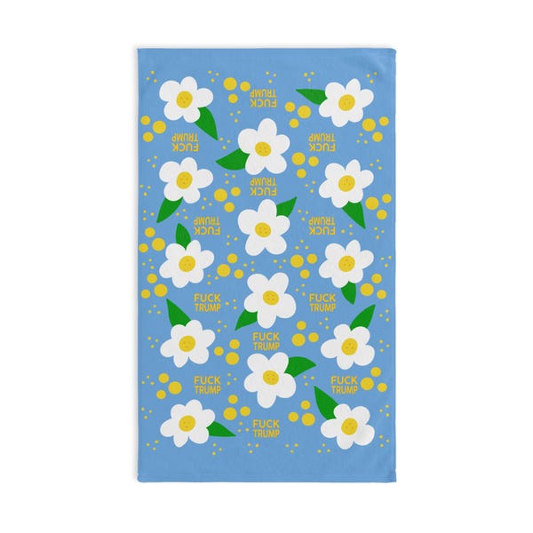 Subtle Daisy Blue Hand Towel Trump Gift