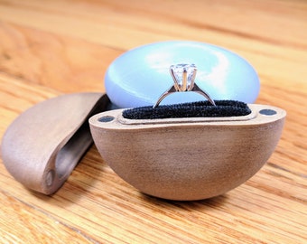 pebble ring box