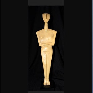 Venus TURRIGA CYCLADIC "GODDESS Mother" (the Woman) Sardinia. Fixed integrated base. Polyurethane resin replica: ref MVCY11