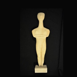 Venus TURRIGA CYCLADIQUES "Single man" Sardinia. Fixed integrated base. Polyurethane resin replica: ref MVCY10