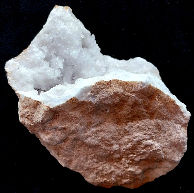 DRUSE GEODE de Quartz pur sous gangue noduleuse pour régénération des cristaux et gemmes de lithothérapie bijoux et pierres naturelles image 7