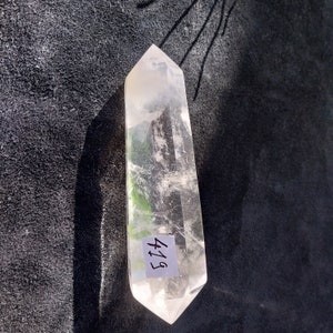 QUARTZ for FENG_SHUI to place on Hartmann NODES; Weight 419 grams REF_QUARTZ_419