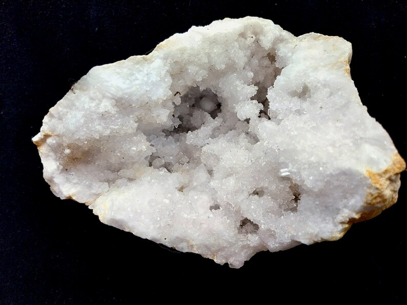 DRUSE GEODE de Quartz pur sous gangue noduleuse pour régénération des cristaux et gemmes de lithothérapie bijoux et pierres naturelles image 3