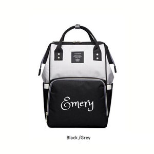 Bolsa de pañales grande PERSONALIZADA Mochila NEGRO / GRIS Monograma personalizado / Nombre Mochila bordada Bolsa de pañales infantil / Bolsa de bebé / Bolsa de pañales de regalo