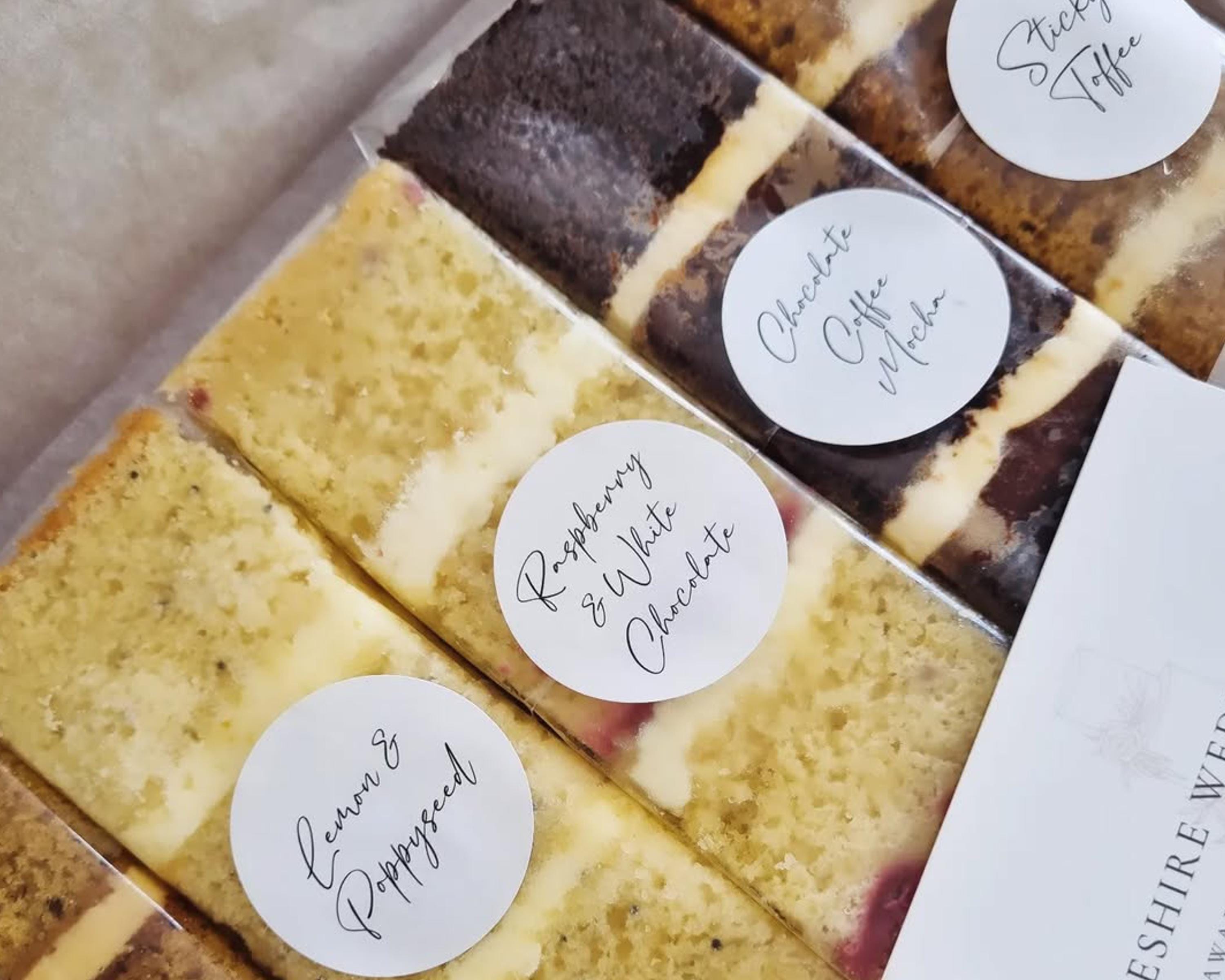 Oliver's Labels Boutons Pinback personnalisés, Dessert, 1 1/4