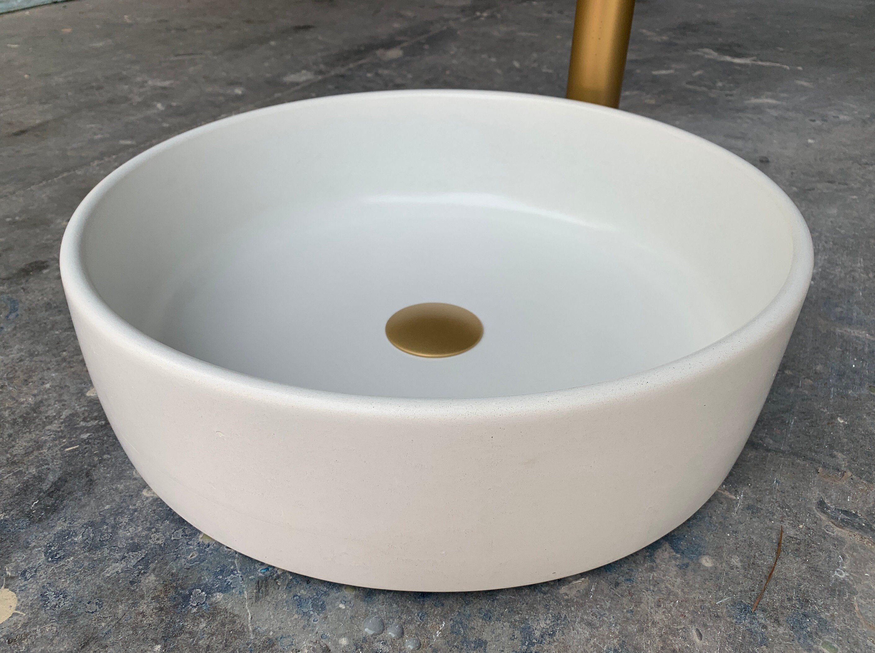 round white bathroom sink bowl