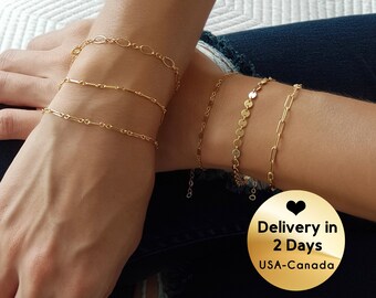 Pulsera de oro delicada