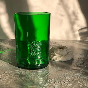 Grote glazen fles Tanqueray London Dry Gin Precio, maat XXL - 18,5 fl.oz.  Bierglas| Glas uit fles | Gerecycleerde flesglazen