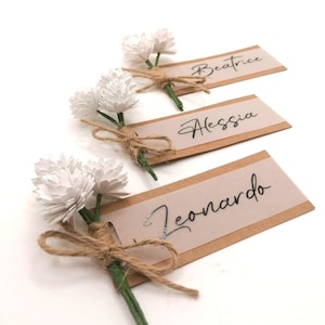 Craft place cards with names, handmade rustic place card with flowers personalized guest gift, wedding place card, party invitation