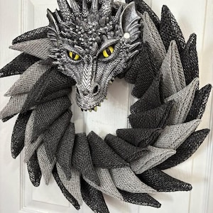 Dragon Wreath