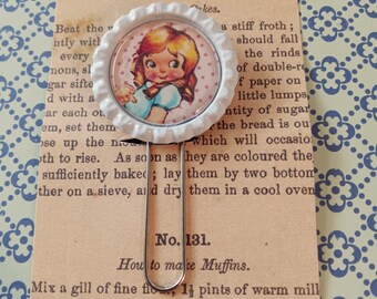 Kitschy Klip. Single Bottle Cap Klip. Junk Journal Supplies. Embellishments