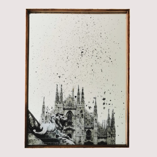 Antiqued Mirror with Wooden Frame - Milan Cathedral - 60x45cm | CUSTOMIZABLE |