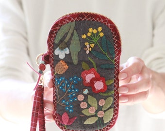 Quilted Phone Case with Flower Applique, Soft iPhone Holder, Fabric Mobile Sleeve With Wrist Strap