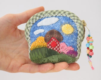 Mini Bag for Coins or headphones. Quilted purse made in Japanese patchwork style. Money holder.