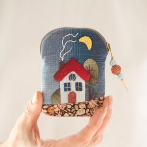 Mini Change Purse With Zip, Blue Tiny Coin Purse With House Applique