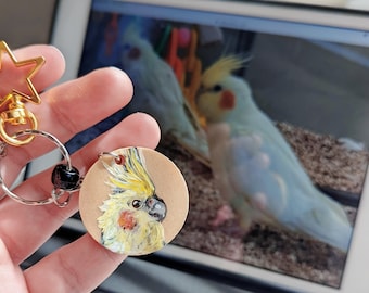 Hand Painted Custom Bird Keychain, Realistic Art Style Double-Sided Charm, Cute Pet Lover Gift for Bird Mom's and Dad's