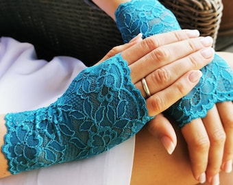 Lace Gloves in Turquoise Green. Fingerless Gloves. Costum gloves. Gift For Her. Ready To Ship.