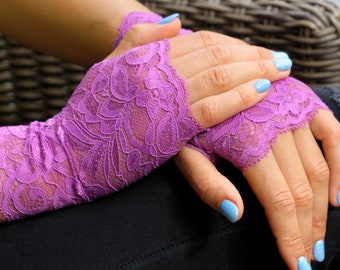 Bridal Gloves, Lace Gloves in English Lavender. Stretch Lace, Fingerless Lace Gloves.