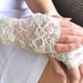 see more listings in the WHITE gloves section