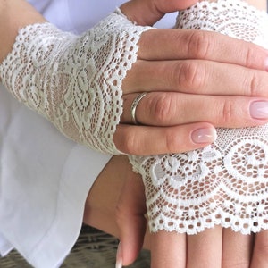 Bridal Gloves, Wedding Gloves. Lace Gloves. White Lace Gloves. Lace Gloves. Stretch Lace Fingerless Lace Glove. image 5