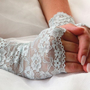 Lace Gloves. Light Sage Green. Bridal Gloves. Wedding Gloves. Lace Gloves. Fingerless Glove. Gift For Her.