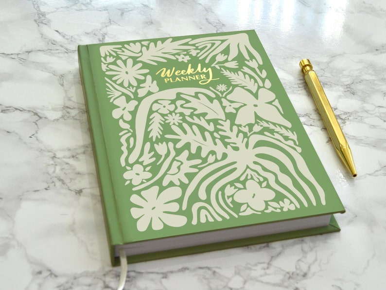 A5 Undated Weekly Planner Diary 2023-2024 Journal Organiser Academic Year Diary Luxury Hardback Weekly Schedule Green Floral Doodle image 1