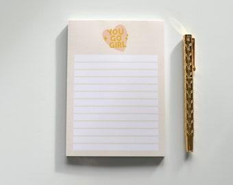 You Go Girl-memoblok A6 | Schattig notitieblok, kousvuller briefpapierliefhebber, roze plaknotities, pastelkleurige takenlijst, minibureaublad, cadeaus voor haar