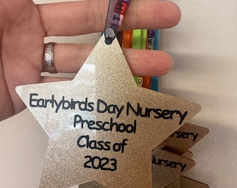 Médailles de fin d'études préscolaires - cadeau de fin d'année de la maternelle - médailles d'élève - médailles de remise des diplômes - cadeaux de fin d'études préscolaires - petite enfance -
