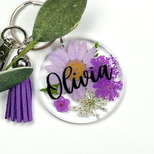 Custom Purple Flower Resin Keychain, Personalized Pressed Dried Floral Key Chain with Name, Womens and Girls Birthday Gifts