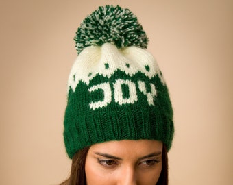 Personalized Knit hat, Custom beanie, personalized beanie, Giant Pompom hat custom gift, Custom Knit Name Hat, Custom winter hat