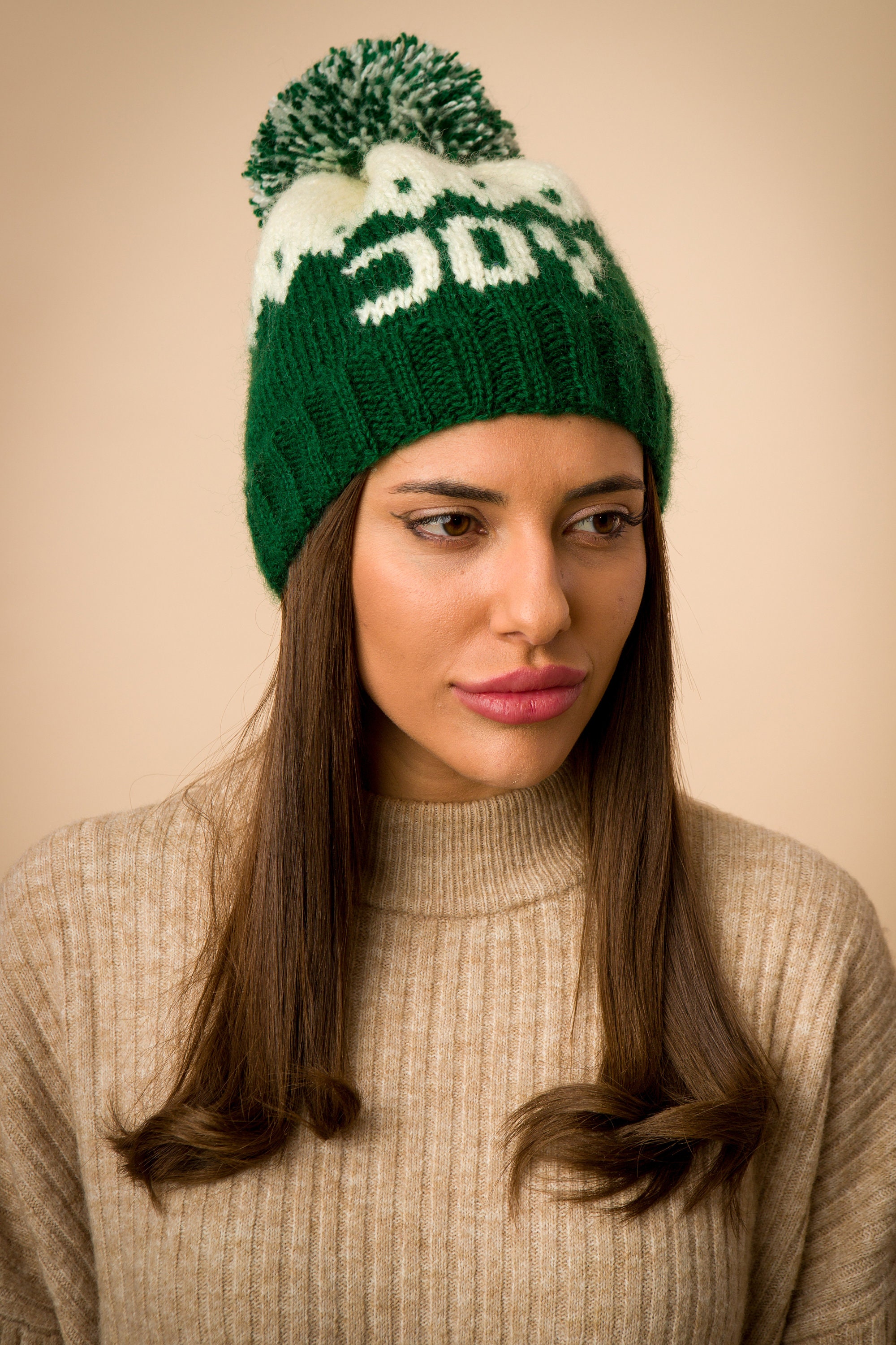 TECHknitting: Lazy Knitter Scrap Tam recipe: a use for deco