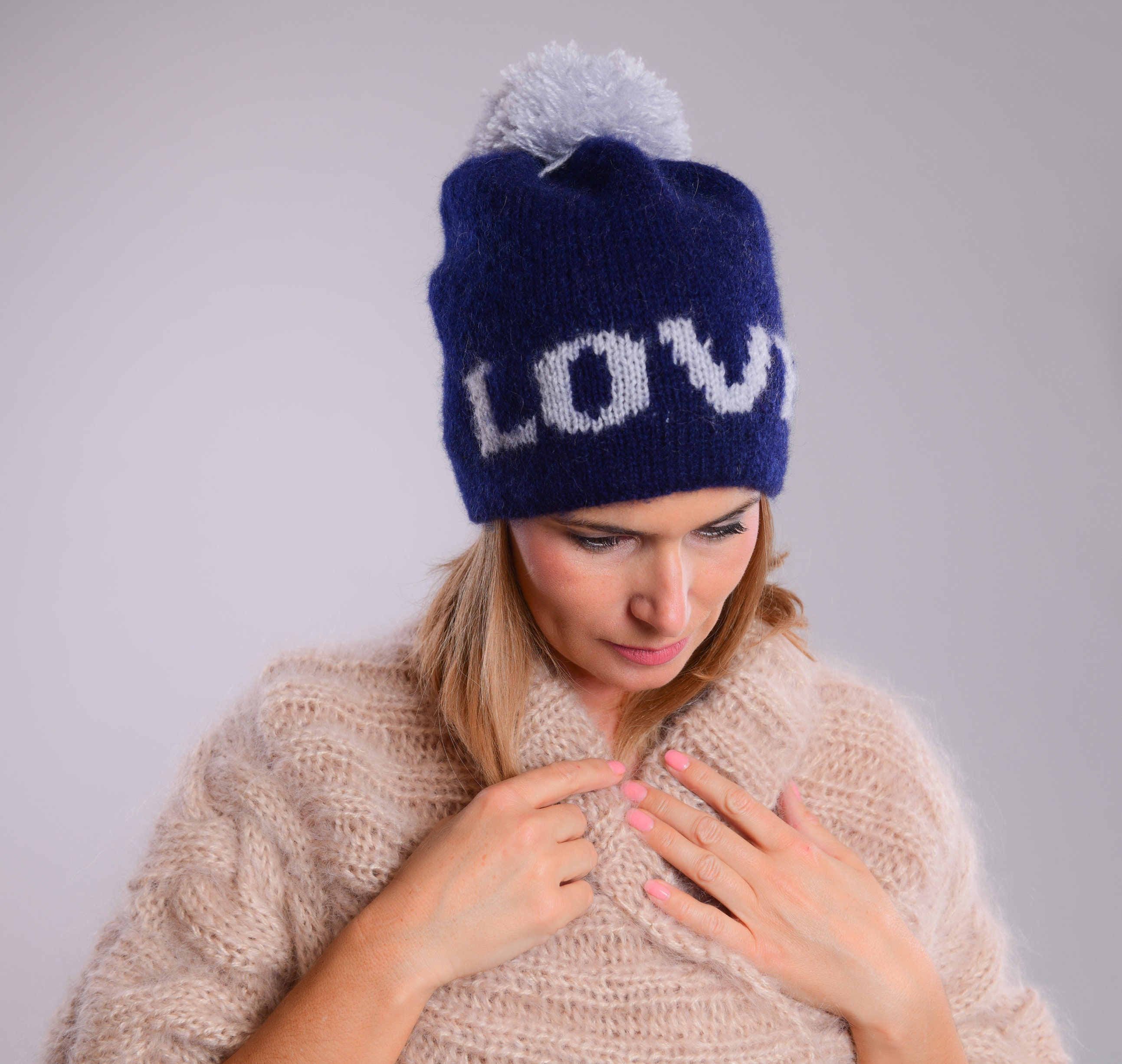 パーソナライズされた名前入り帽子、カスタムビーニー、カスタムニット