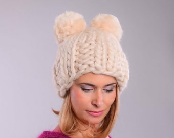 Cappello con doppio pompon, berretto di lana grosso, cappello da donna lavorato a mano, cappello con pompon ingombrante, cappello invernale, cappello con pompon gigante, cappello personalizzato, regalo personalizzato