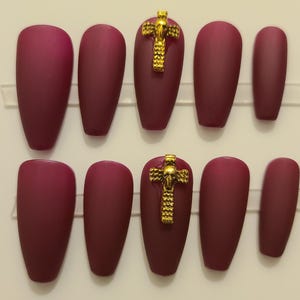 Burgundy Goth Press Ons