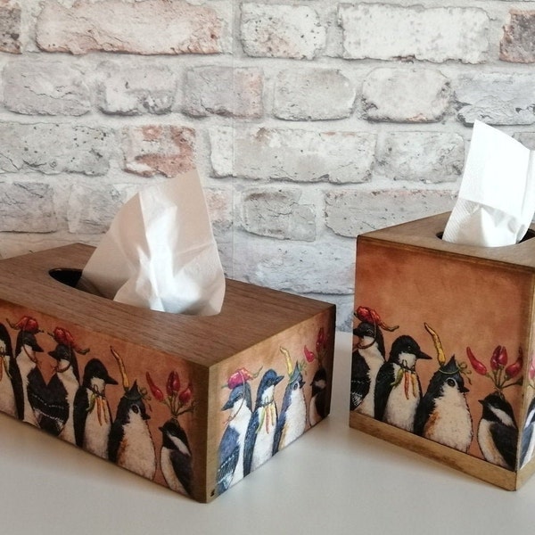 Quadratische Kosmetik Tücherbox Spender mit Vögeln geschmückt. Taschentuch Holz Box, Serviette Kasten. Badezimmer Organisation.